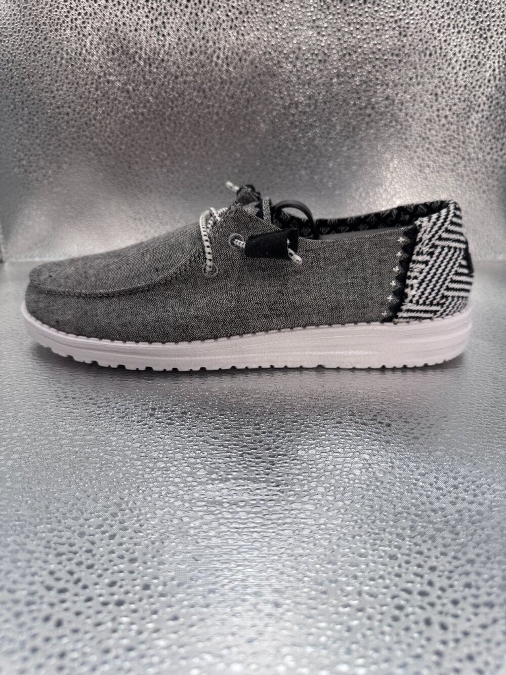 NEW Sz 8 Hey Dude Women's Wendy Chambray Woven Onxy Black Woven Herringbone Heel